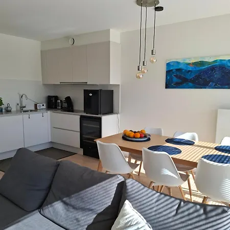 Daire Bel Air - Modern With Spacious Terrace And Swimming Pool T159 *
